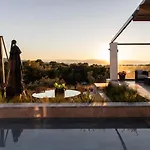 Ilios Vila *